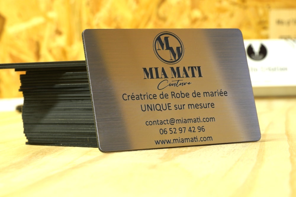 Carte professionnelle Mia Mati gravée