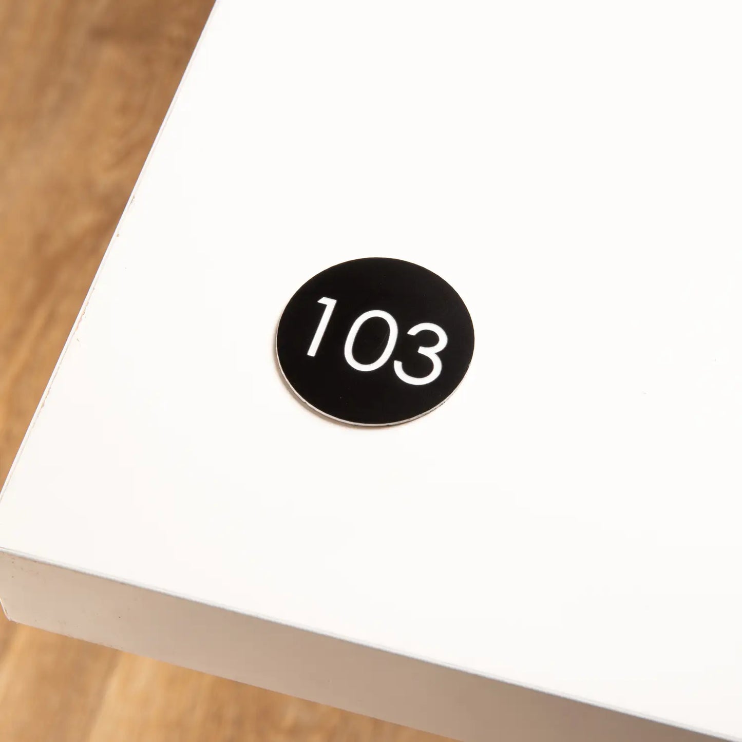 Engraved Round Table Number - 3 x 3 cm