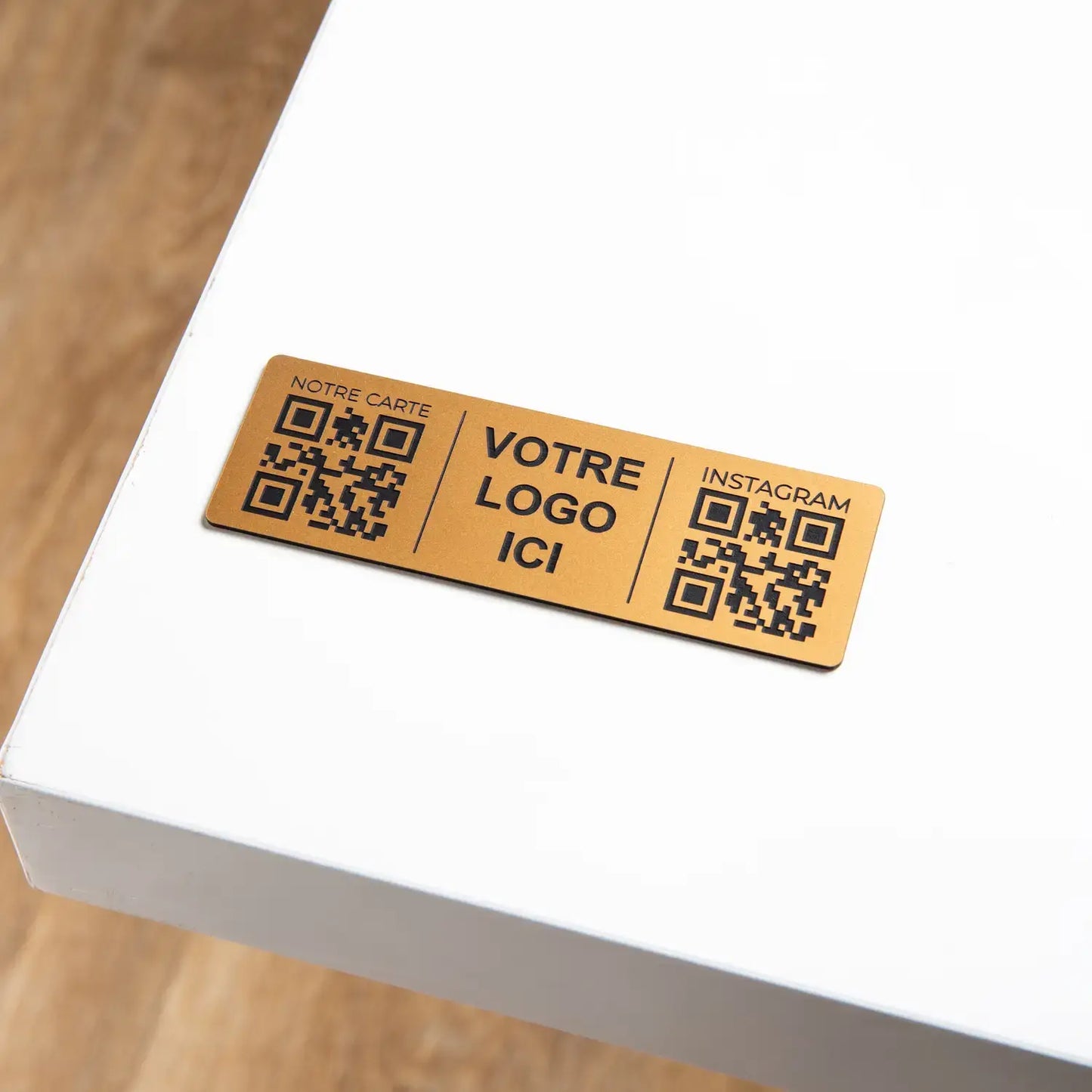 Double QR code plate Rectangle + Logo 3 x 9 cm)