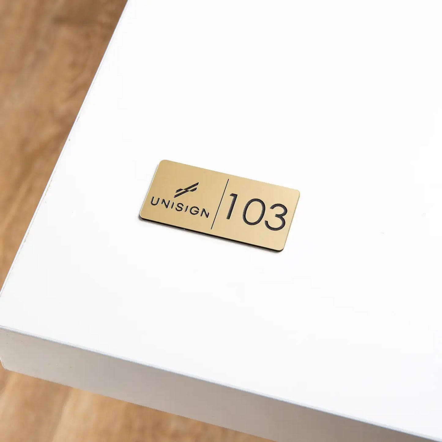 Table Number + Your Logo (2 x 4 cm)