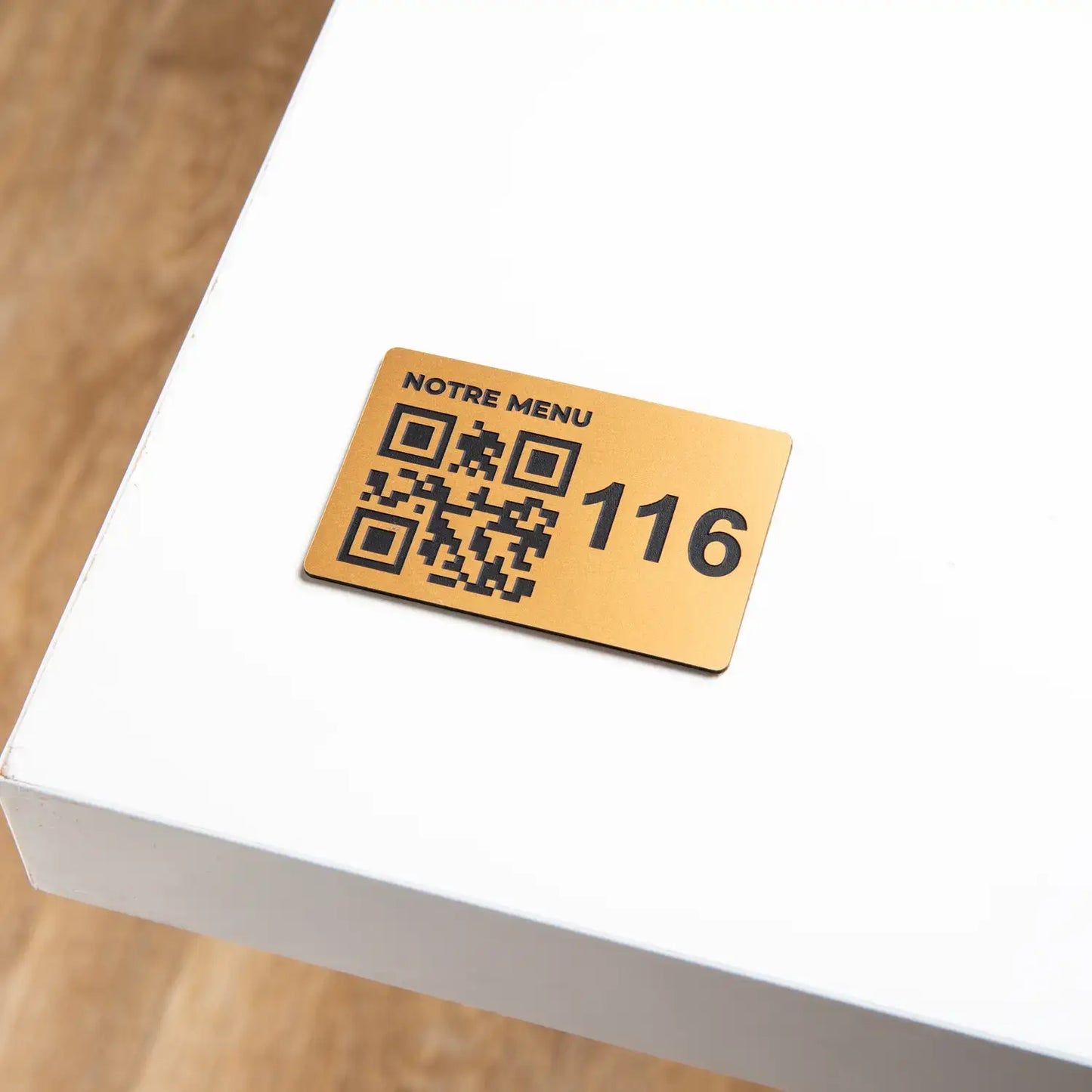 Plaque QR code - Rectangle + Numéro de Table (4 x 6 cm)