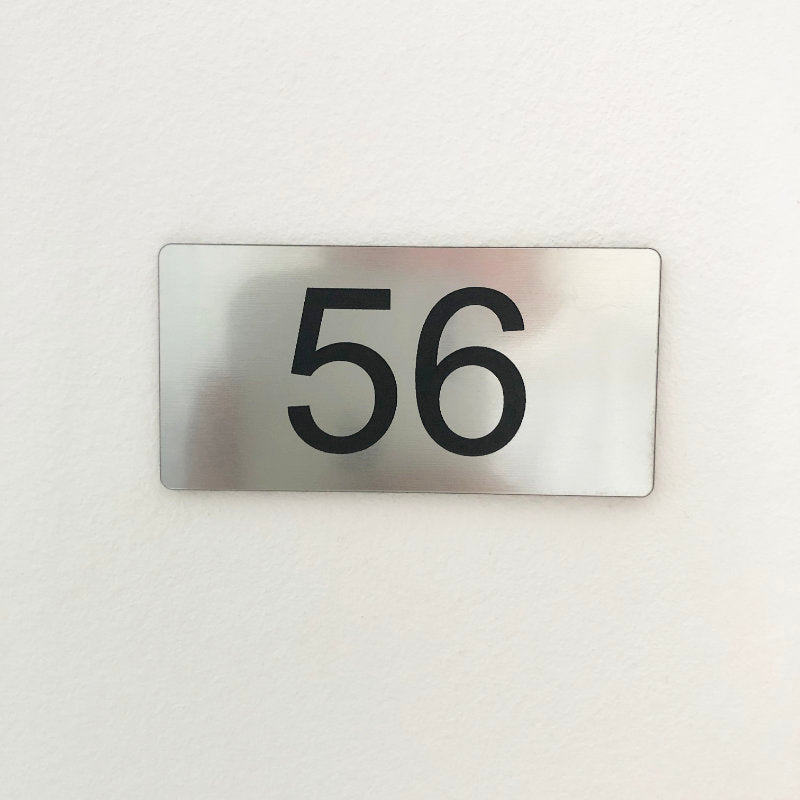 Plaque numéro de chambre pour Hôtel - Effet métal brossé en rectangle - Unisign