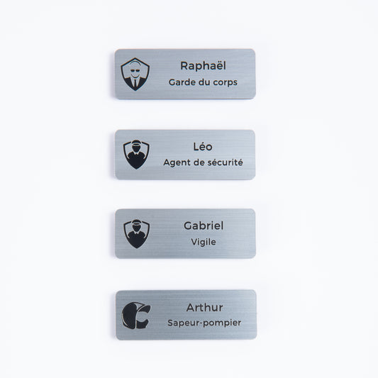 Badge gravé personnalisé – Métiers de la sécurité (vigile, pompier…)