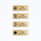 Badge gravé personnalisé – Santé & médical (kiné, aide-soignant…) UNISIGN