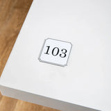 Numéro de Table Carré - Style Vintage - Gravé UNISIGN