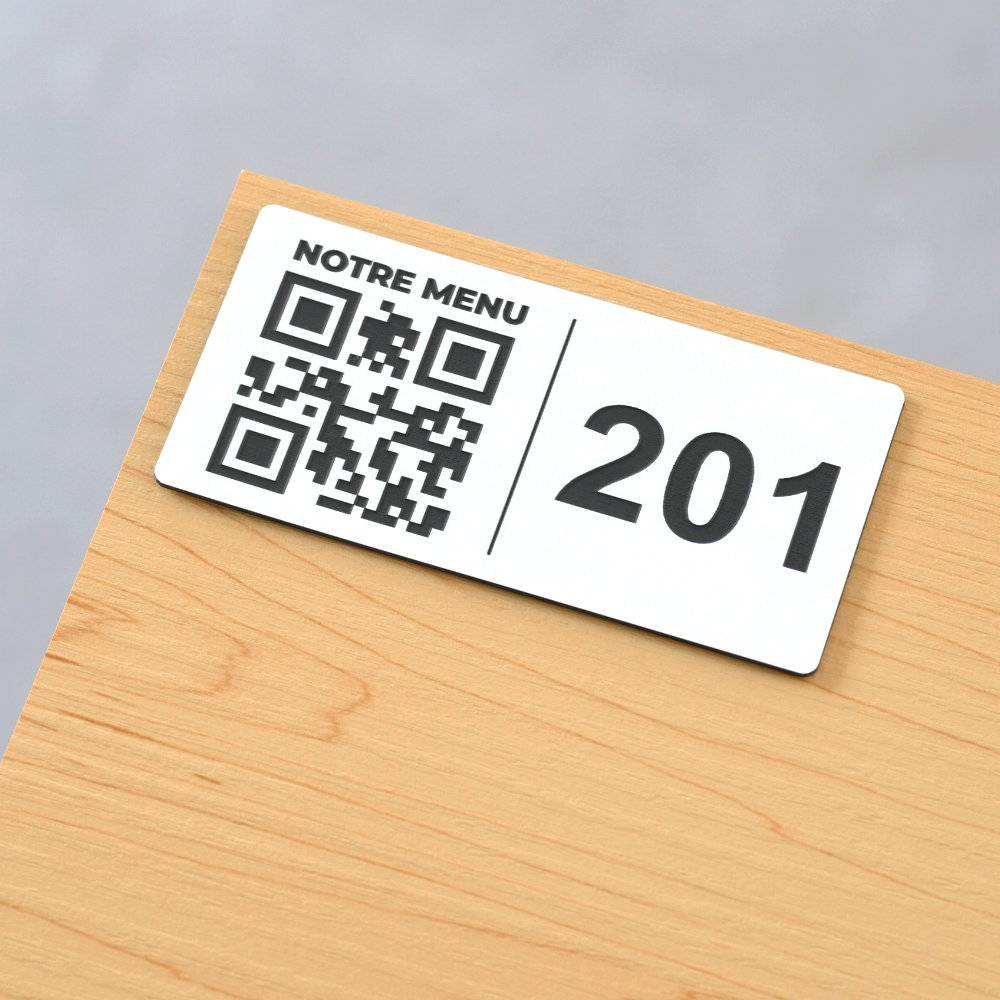 Plaque QR code Rectangle + Numéro (4 x 8 cm) - Unisign