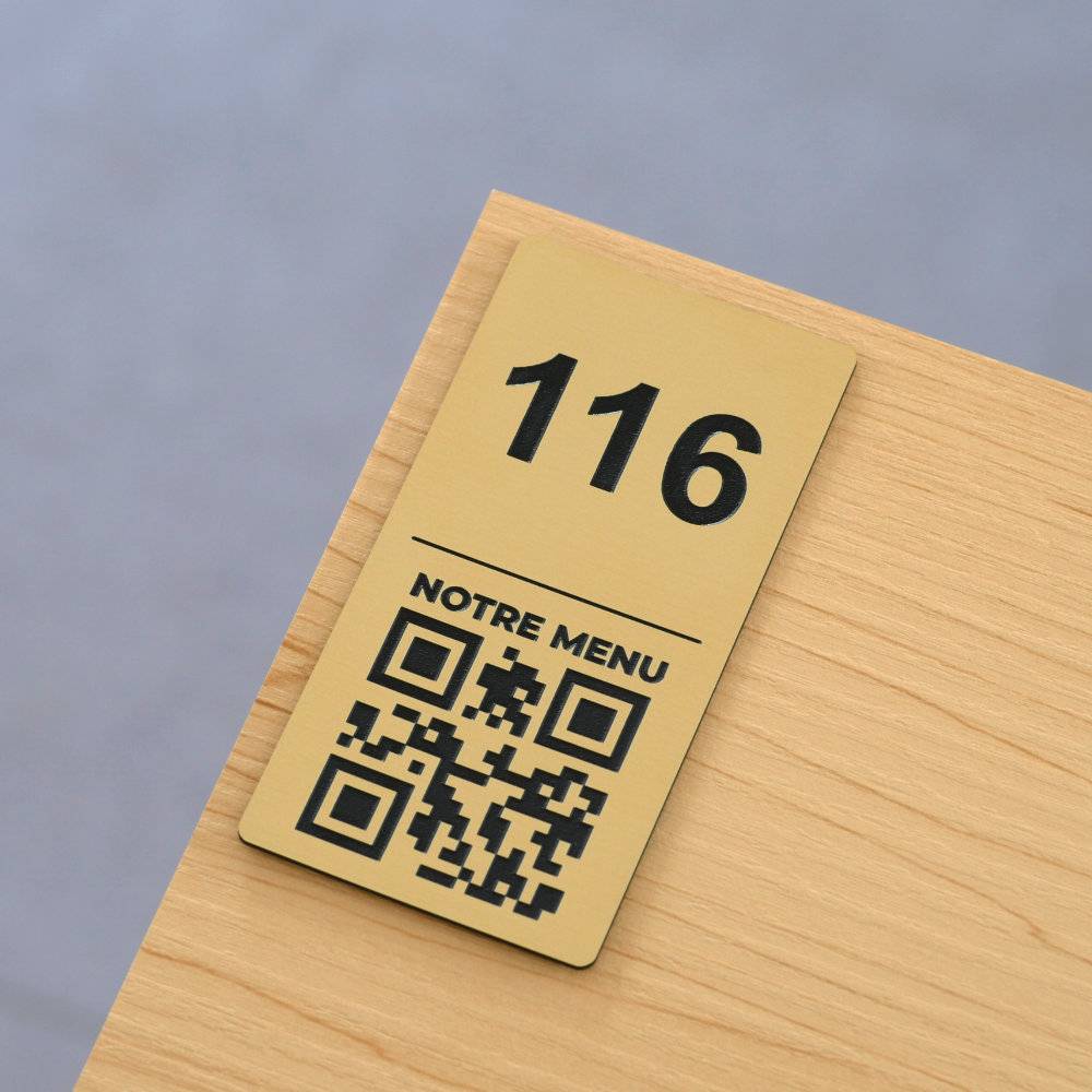 Plaque QR code Rectangle + Numéro (4 x 8 cm) - Unisign