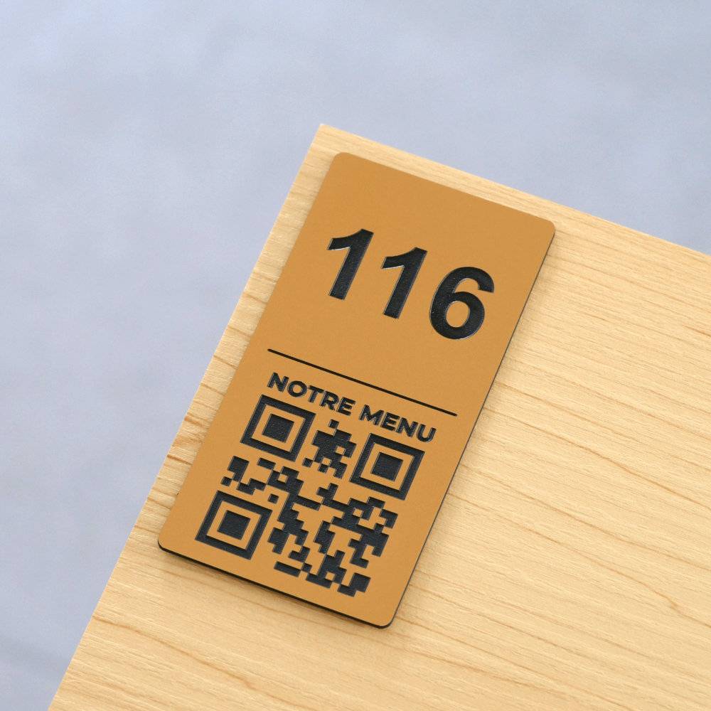 Plaque QR code Rectangle + Numéro (4 x 8 cm) - Unisign