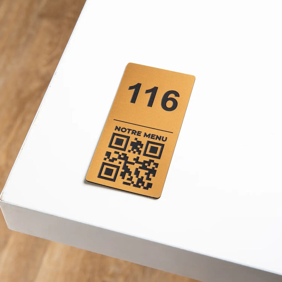 Plaque QR code Rectangle + Numéro (4 x 8 cm) UNISIGN