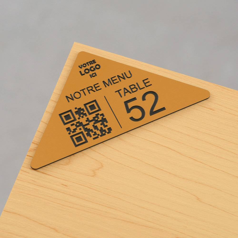 Plaque QR code triangle gravée + Numéro + Logo - Dimension 10 x 5 cm - Unisign