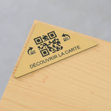 Plaque QR Code triangulaire gravée – Signalétique moderne et pratique - Unisign